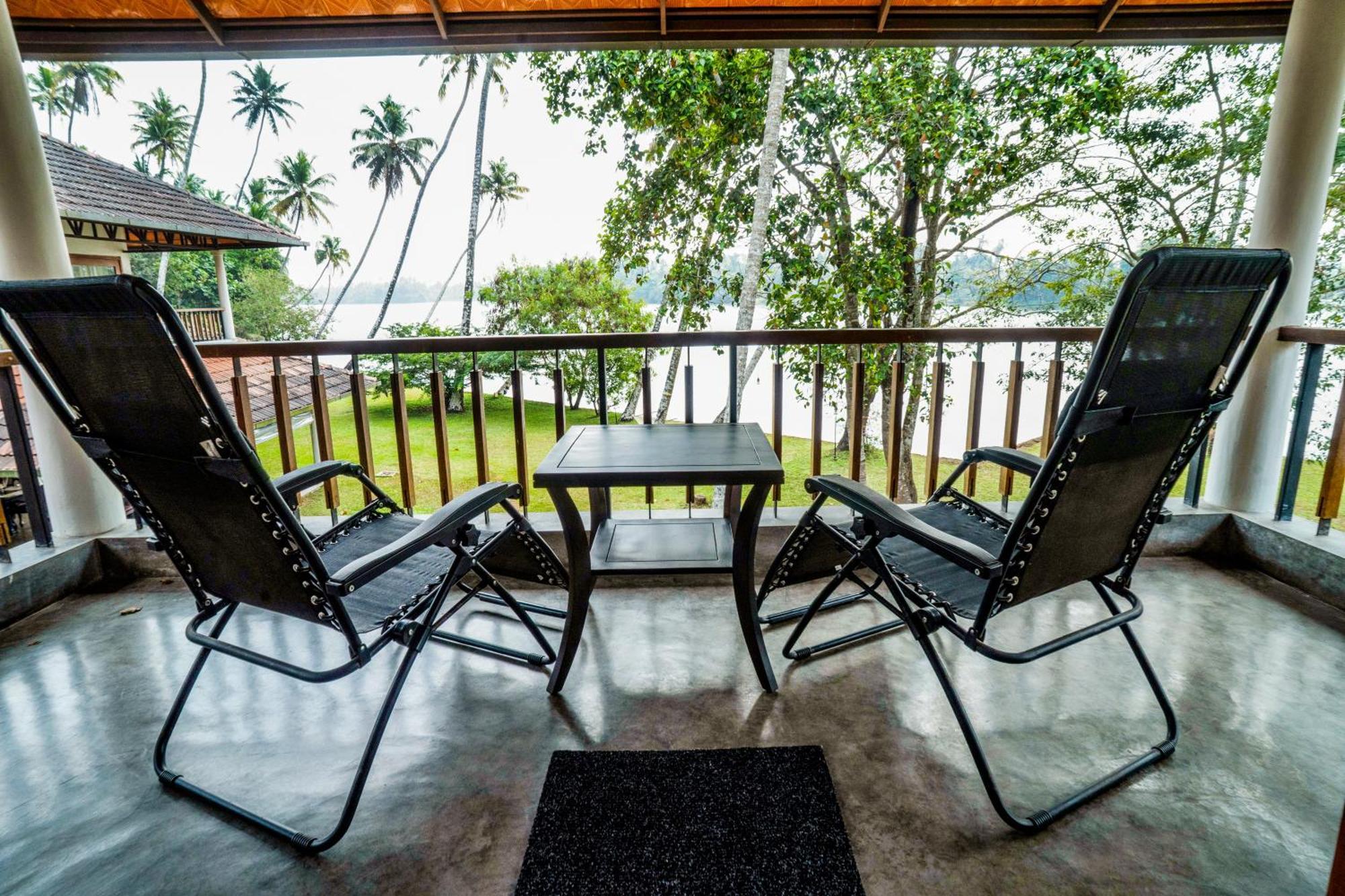 Cranganor History Cafe & Riverside Chateau North Paravur Екстериор снимка
