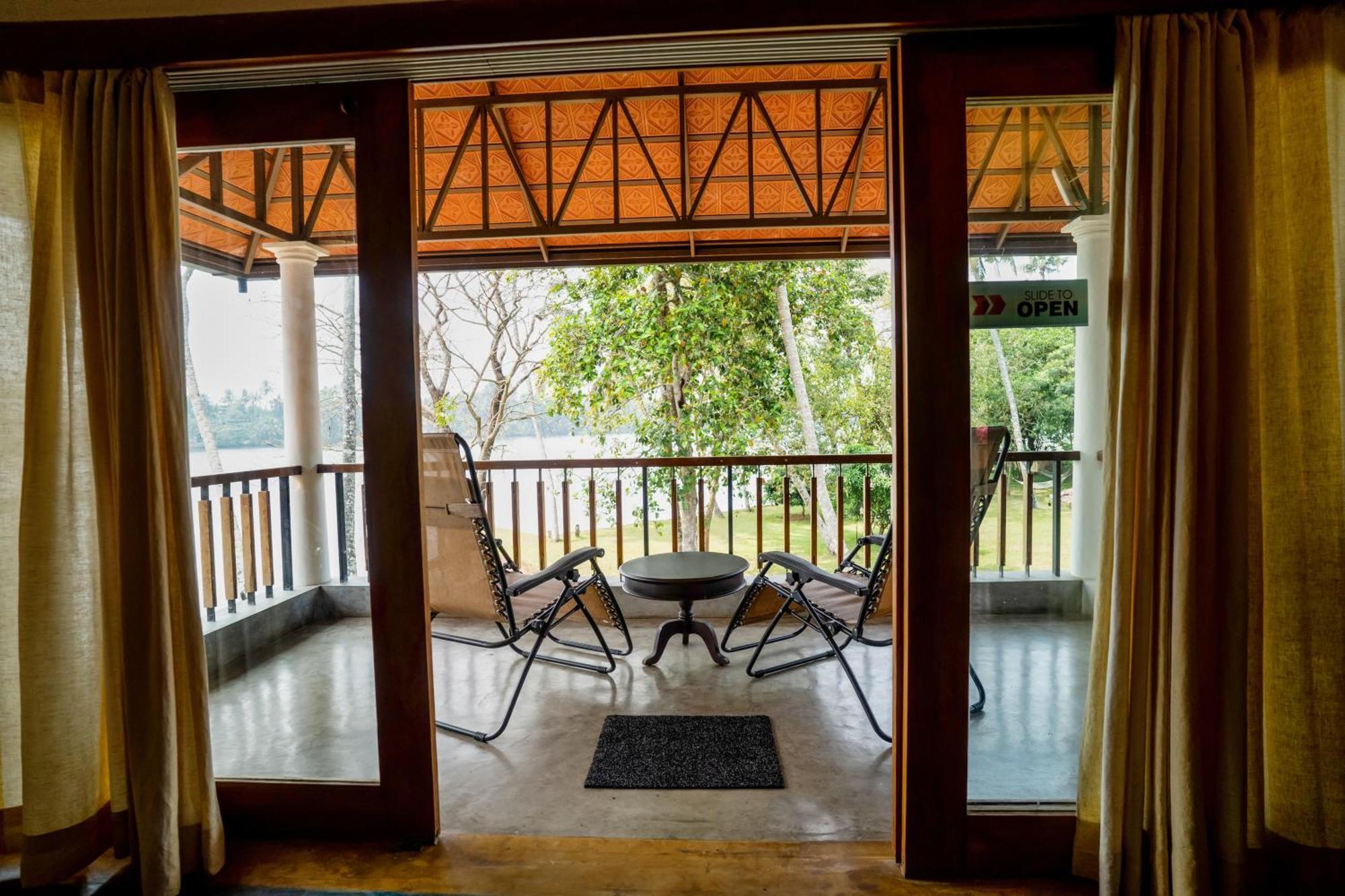 Cranganor History Cafe & Riverside Chateau North Paravur Екстериор снимка