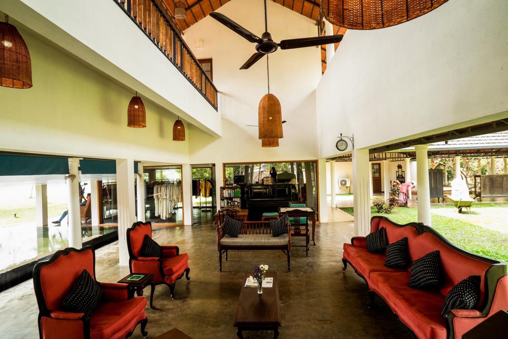 Cranganor History Cafe & Riverside Chateau North Paravur Екстериор снимка