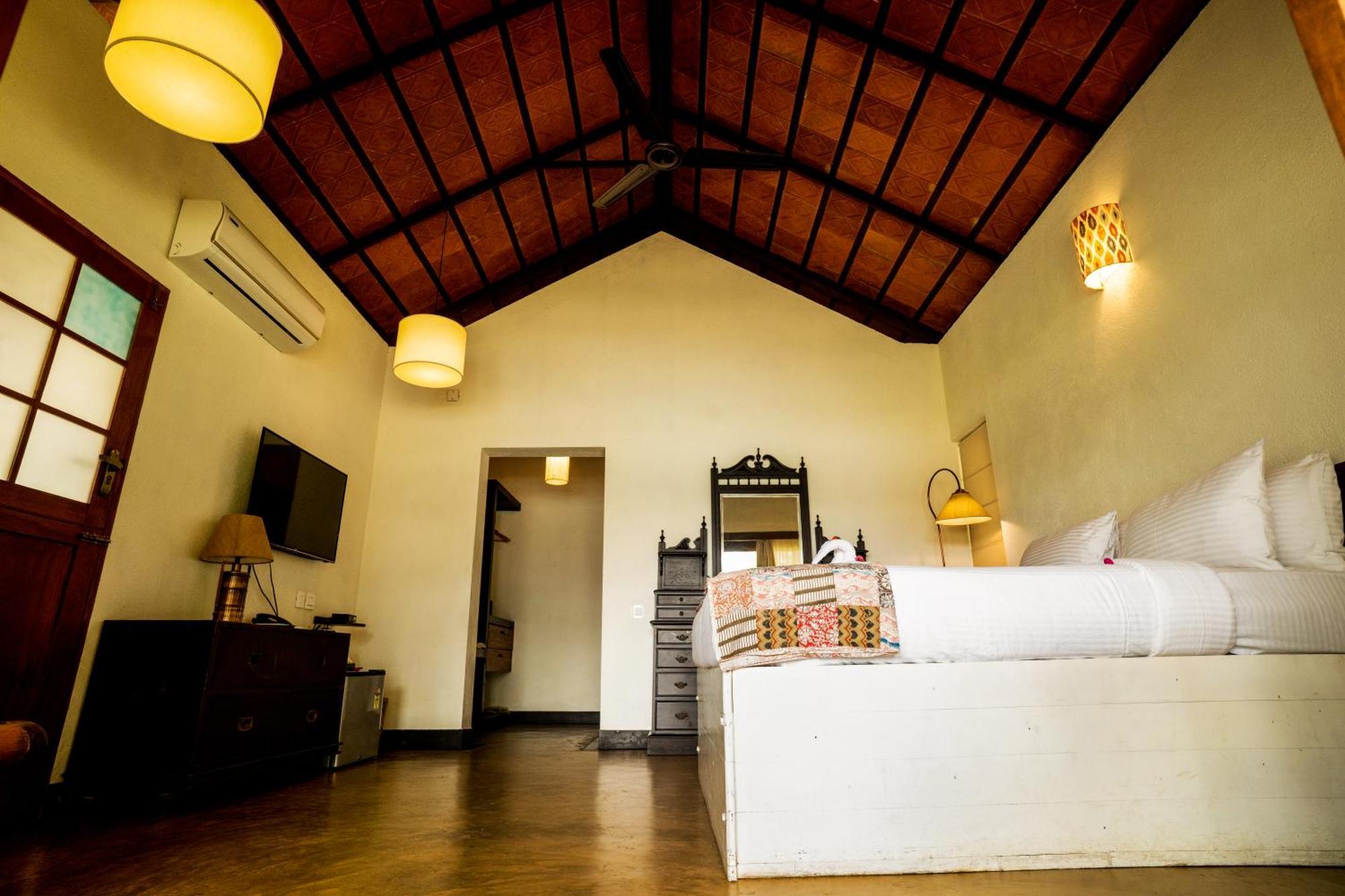 Cranganor History Cafe & Riverside Chateau North Paravur Екстериор снимка