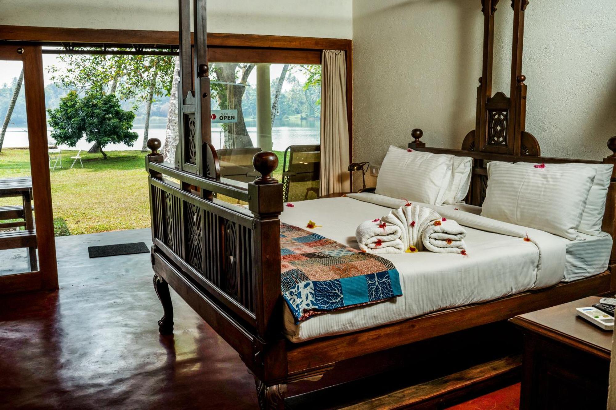 Cranganor History Cafe & Riverside Chateau North Paravur Екстериор снимка