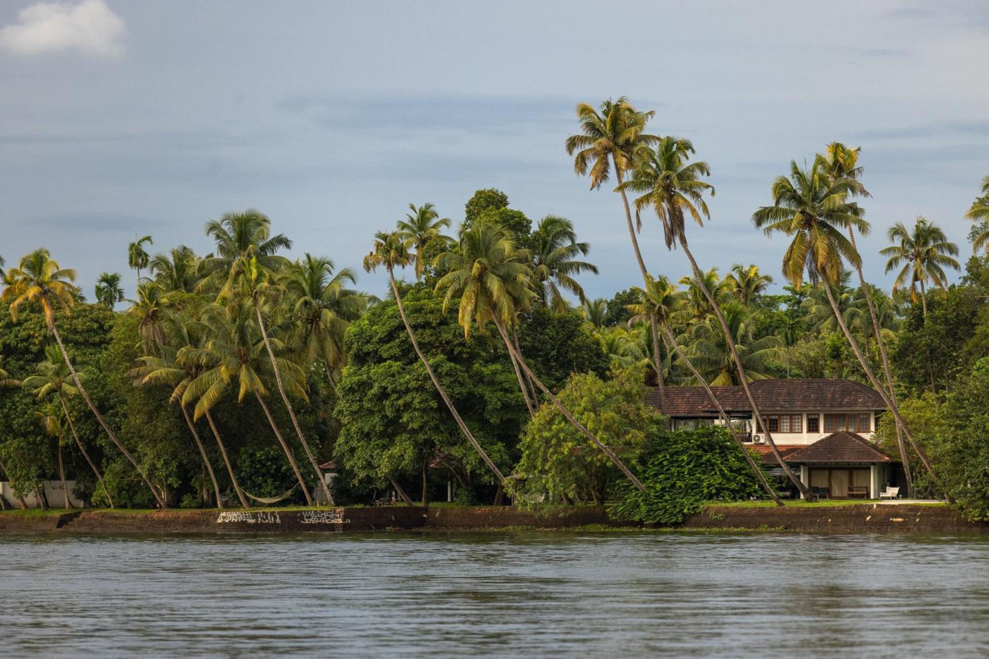 Cranganor History Cafe & Riverside Chateau North Paravur Екстериор снимка