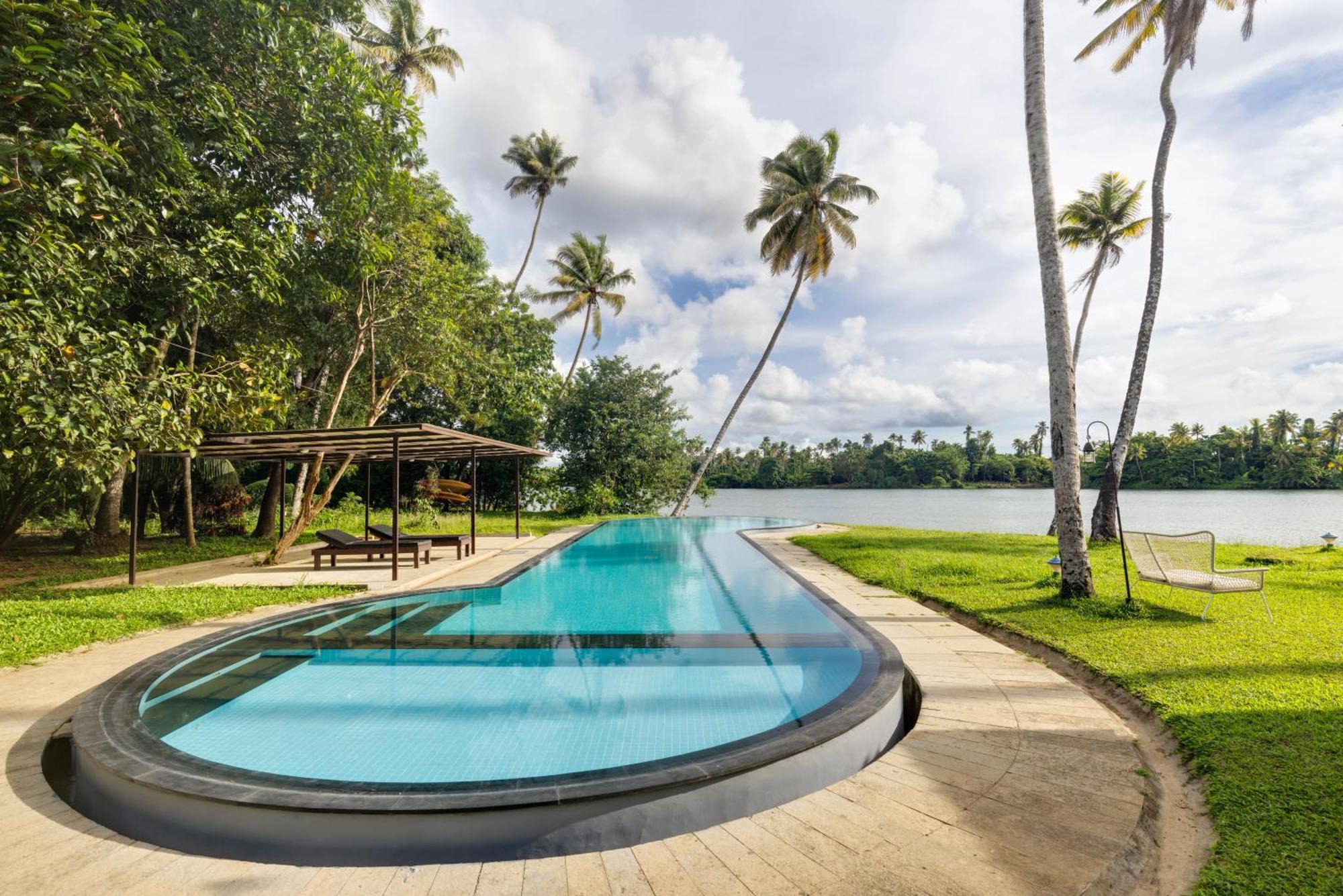 Cranganor History Cafe & Riverside Chateau North Paravur Екстериор снимка