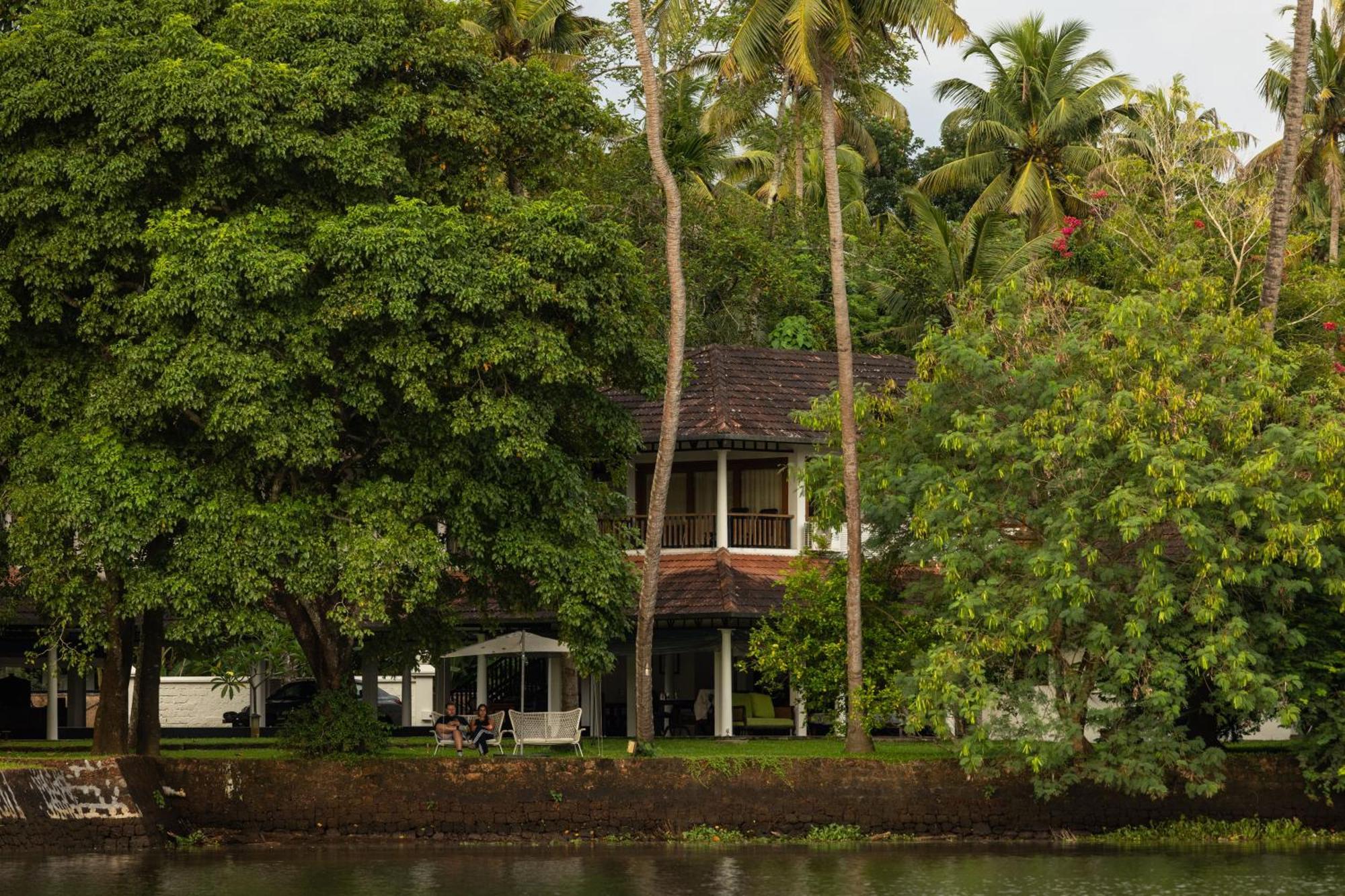 Cranganor History Cafe & Riverside Chateau North Paravur Екстериор снимка